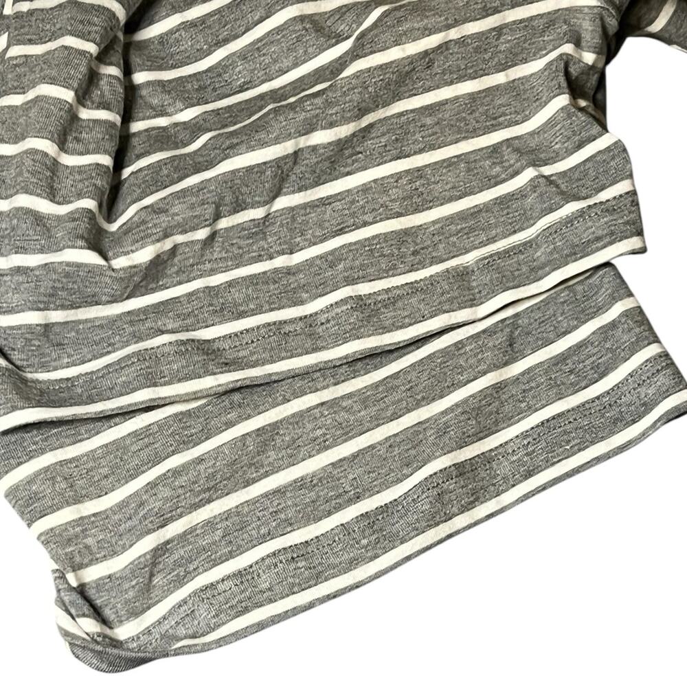 Lululemon Gray Stripe 5 Year Basic Tee Short Slee… - image 4